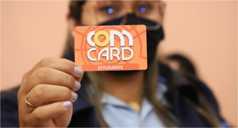 Mais de 1.200 novos estudantes realizaram o cadastro do ComCard em Porto Velho