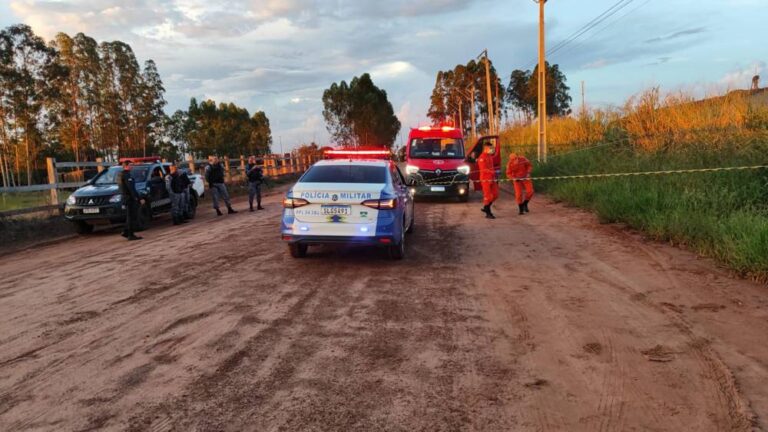 Jovem é encontrado morto com múltiplas perfurações de bala