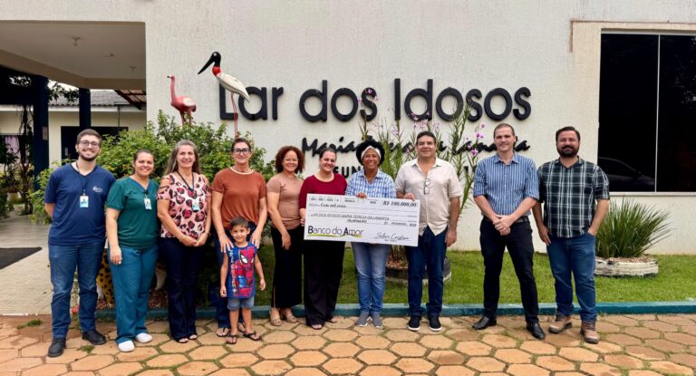 Sílvia Cristina participa da entrega de R$ 500 mil para beneficiar entidades em Vilhena