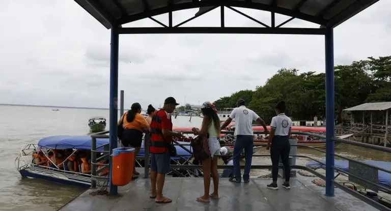 Turismo internacional injeta US$ 823 milhões na economia brasileira em fevereiro, um recorde para o mês
