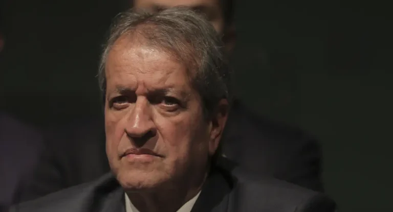 Moraes autoriza presidente do PL a ter contato com Bolsonaro