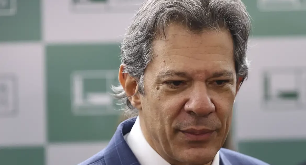 Haddad prevê queda da inflação em 2025 por causa de supersafra