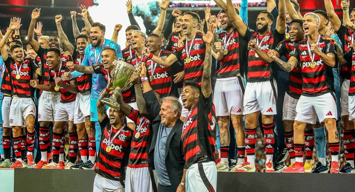 Flamengo é bicampeão carioca após empate com o Fluminense