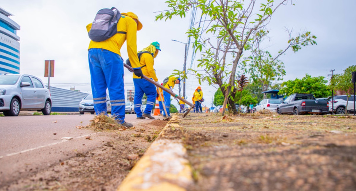 CIDADE LIMPA – Operação da Prefeitura de Porto Velho já atendeu mais de 320 quilômetros de vias públicas e recolheu mais de 37 toneladas de lixo - News Rondônia