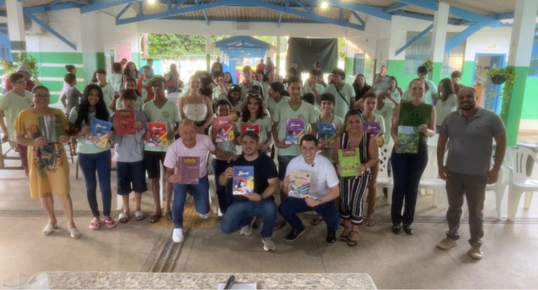 Deputado Coronel Chrisóstomo acompanha entrega do Projeto REVER em Ariquemes - News Rondônia