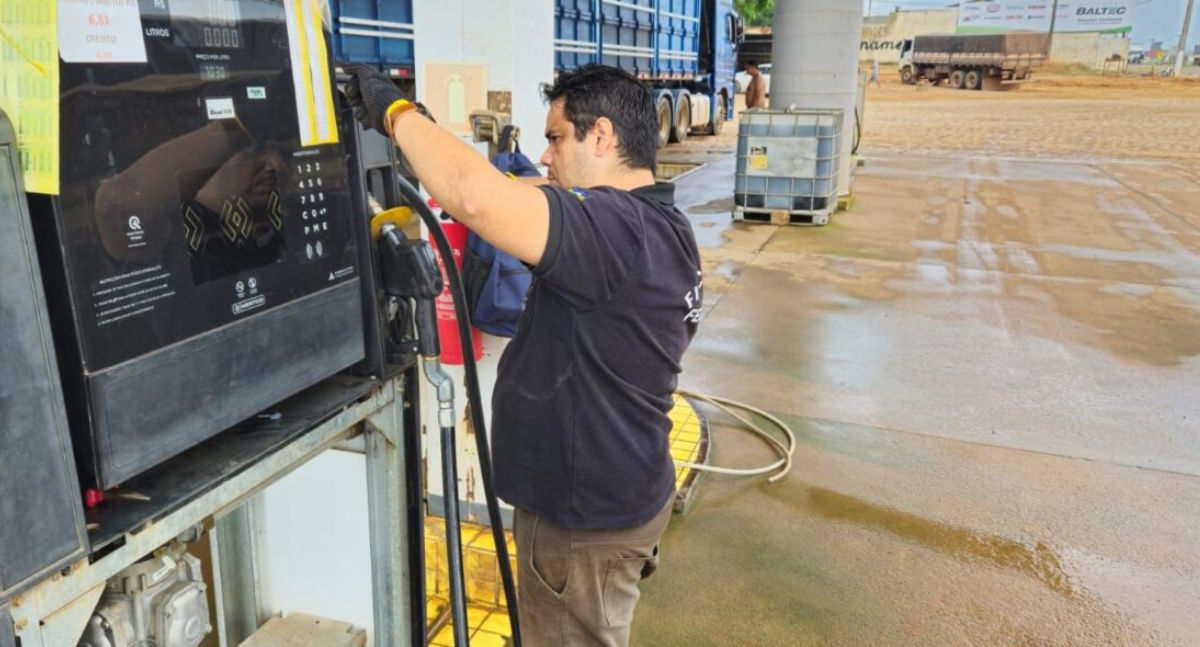 Fiscalização em postos de combustíveis de Ariquemes garante conformidade e direitos dos consumidores