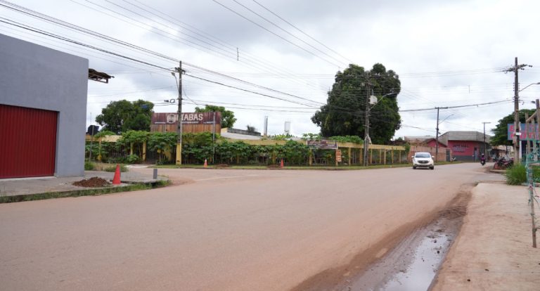 Cruzamento da rua Mané Garrincha com a Rio de Janeiro contará com semáforo - News Rondônia