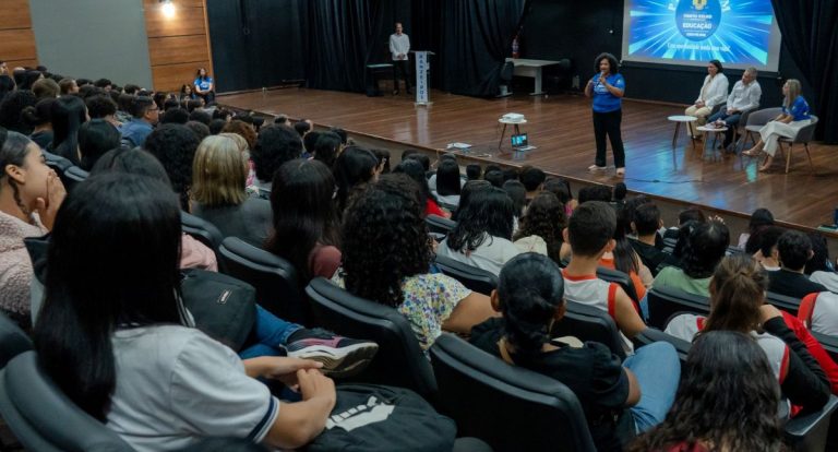 Aulão dá início ao cursinho da Prefeitura de Porto Velho para o Enem 2025 - News Rondônia