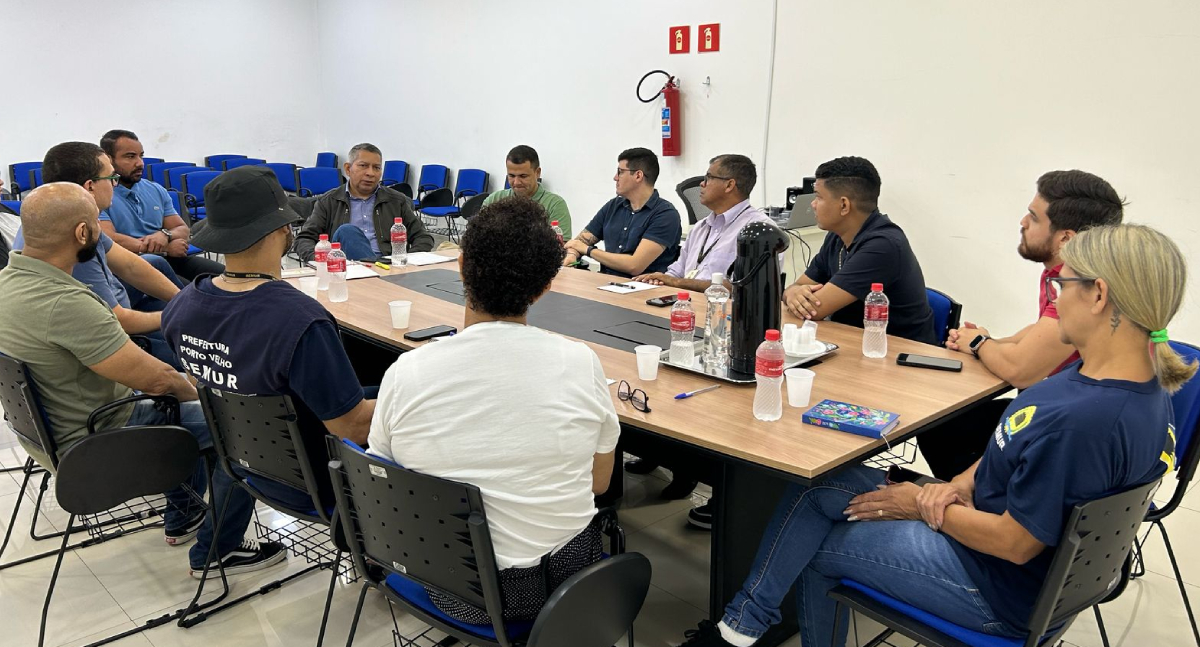 Prefeitura de Porto Velho dialoga com moradores de Extrema sobre cobrança da taxa de lixo - News Rondônia