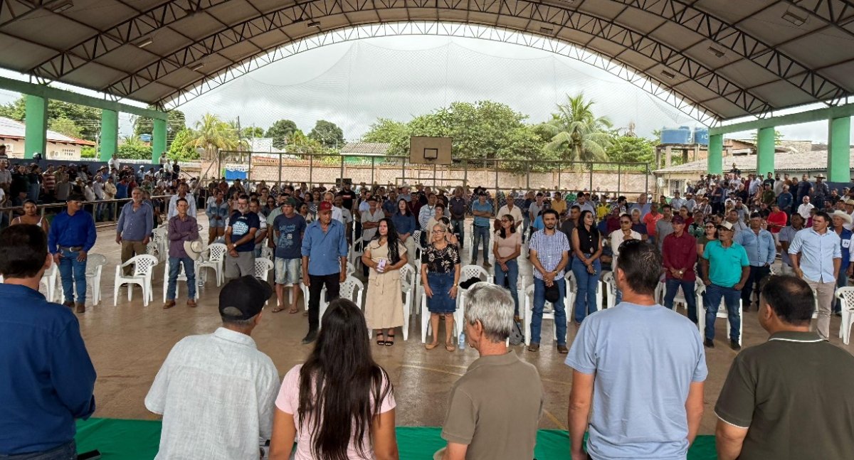 JAIME BAGATTOLI: Em Extrema, senador critica apreensão de madeira, soja e gado pelo Ibama - News Rondônia