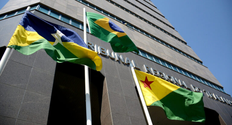 TRT-14 aprova plano de descarbonização e reforça compromisso com a sustentabilidade