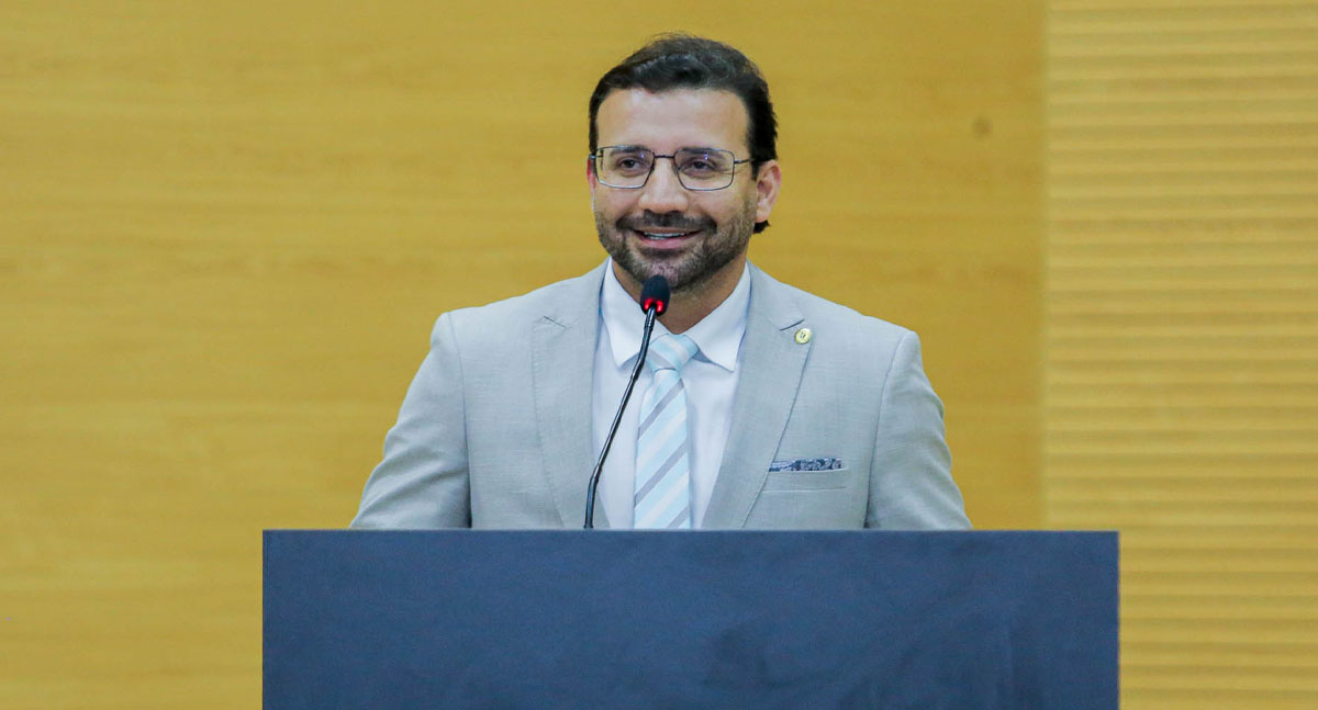 Deputado Ribeiro do Sinpol debate melhorias salariais para a classe médica em Rondônia - News Rondônia