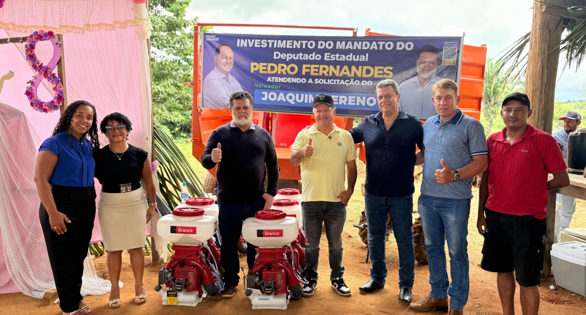 Deputado Pedro Fernandes entrega implementos agrícolas para fortalecer a produção rural em Monte Negro