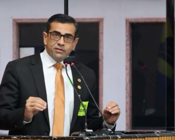Vereador Dr. Breno Mendes denuncia empresa por descarte irregular de entulhos - News Rondônia
