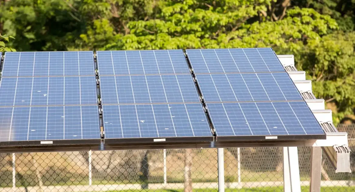 Energia solar atinge 22% da matriz elétrica e se torna a 2ª maior fonte do Brasil