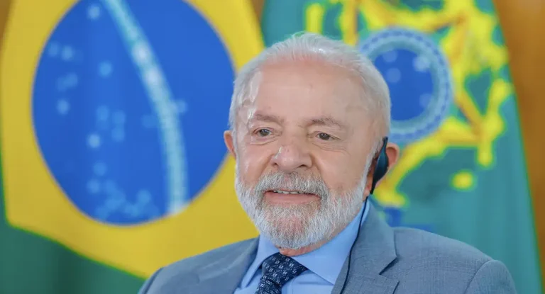 Lula e Guterres cobram metas climáticas mais ambiciosas em reunião com líderes globais para a COP30