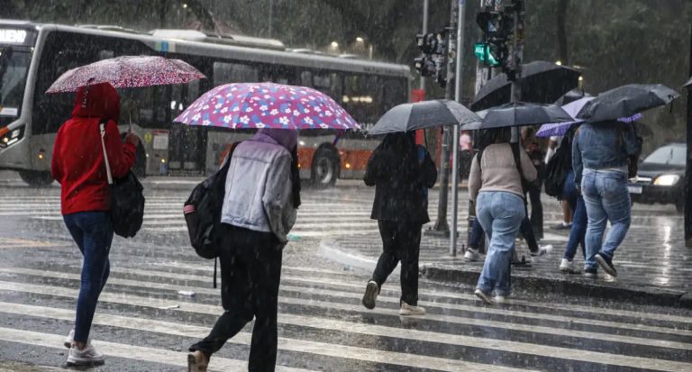 Feriadão deve ter chuva e queda de temperatura no centro-sul do país - News Rondônia