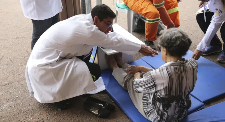 Atividade física é essencial para prevenir quedas e garantir qualidade de vida na terceira idade, alerta especialista