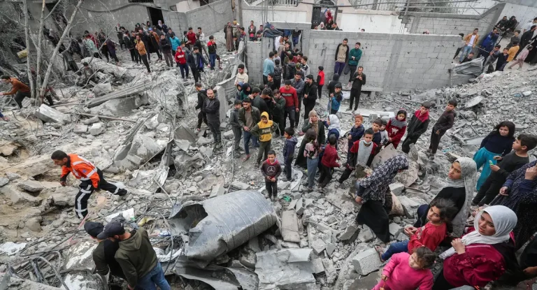 Ataques israelenses em Gaza deixam ao menos 17 mortos, segundo Hamas