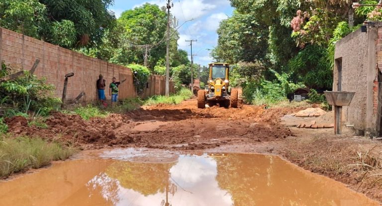 Solicitação do vereador Pedro Geovar é atendida e moradores do bairro Planalto demonstram gratidão - News Rondônia