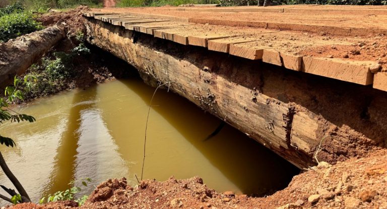 Trabalhos são intensificados pela Prefeitura no distrito de Extrema, em Porto Velho - News Rondônia