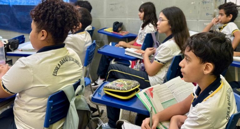 Governo de RO abre seleção na área da educação com inscrições até 12 de maio