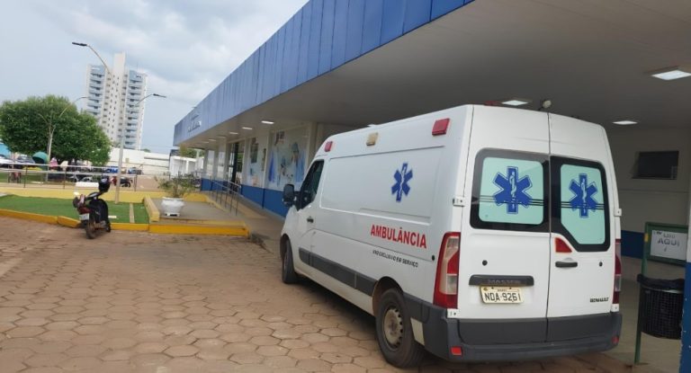 Avô atropela neta de 1 ano e 5 meses; criança morre no hospital