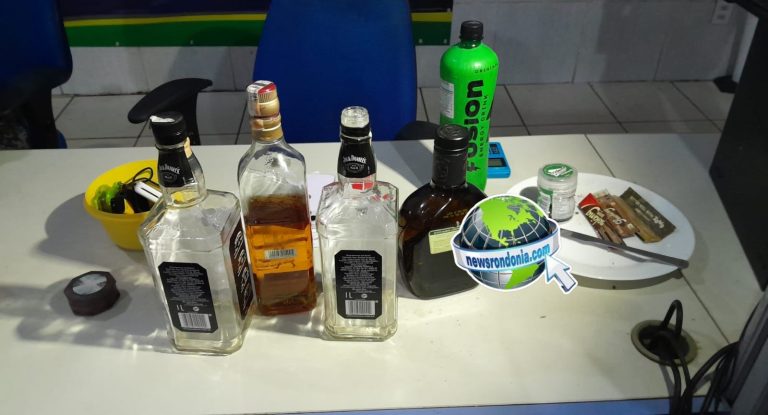 Bando é flagrado em festa depois de roubo em residência na zona leste