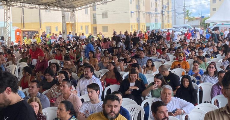Sonho realizado: famílias recebem as chaves do Residencial Porto Fino em Porto Velho - News Rondônia