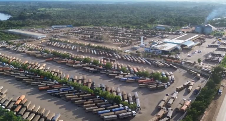 Falta de investimento e safra recorde são um dos gargalos das filas quilométricas de carretas em Candeias do Jamari - News Rondônia