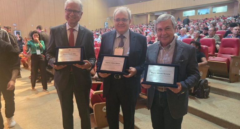 Por indicação da FIERO, empresários rondonienses são homenageados em evento sobre Desenvolvimento Econômico - News Rondônia