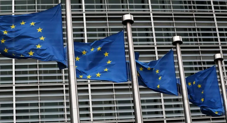 Em 2024, 93,3 milhões de pessoas na União Europeia estão em risco de pobreza ou exclusão social