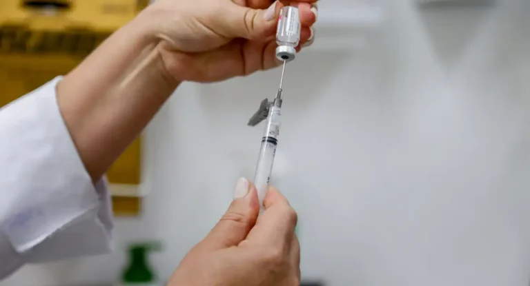 Ministério da Saúde retoma Dia D Nacional para aumentar vacinação contra gripe e atingir meta de 90% do público-alvo