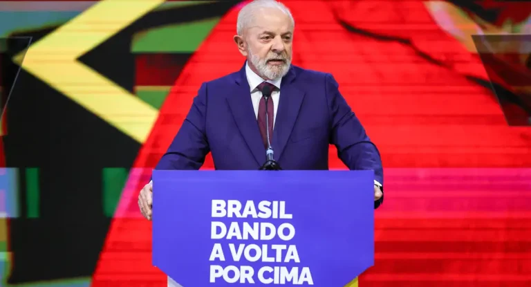 Lula promete medidas contra tarifa dos EUA sobre produtos brasileiros