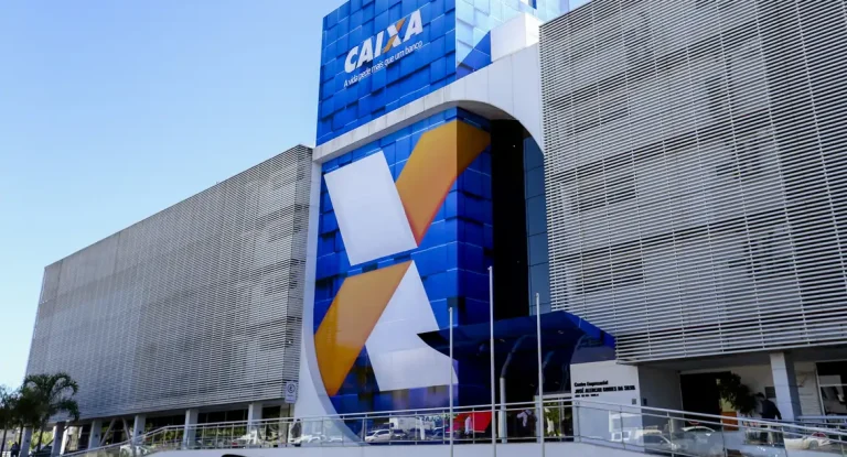Caixa libera abono salarial do PIS/Pasep para nascidos em março e abril; mais de R$ 4,5 bilhões serão pagos em abril
