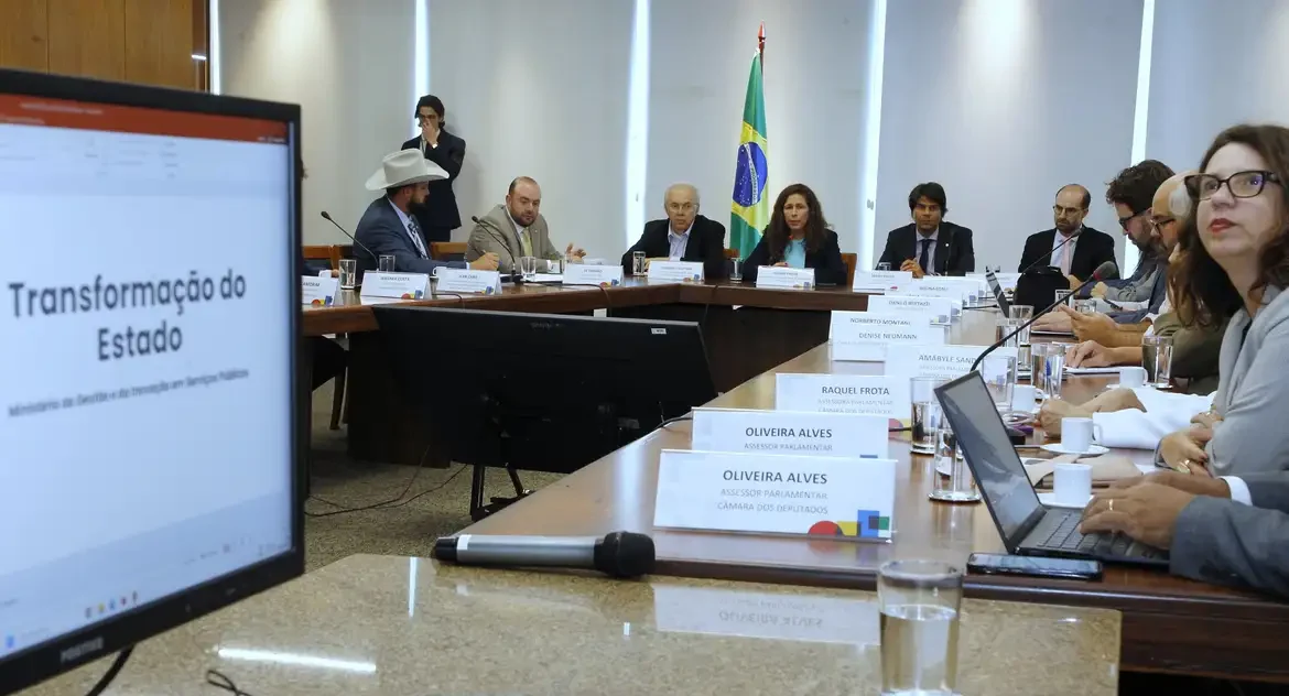 Grupo de trabalho da reforma administrativa inicia discussões com participação de Ministérios e Parlamentares