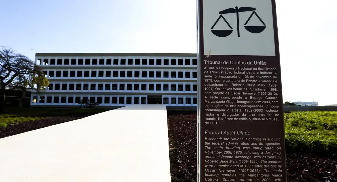 TCU abre inscrições para concurso de técnico com 40 vagas e salário de R$ 15 mil; provas em agosto