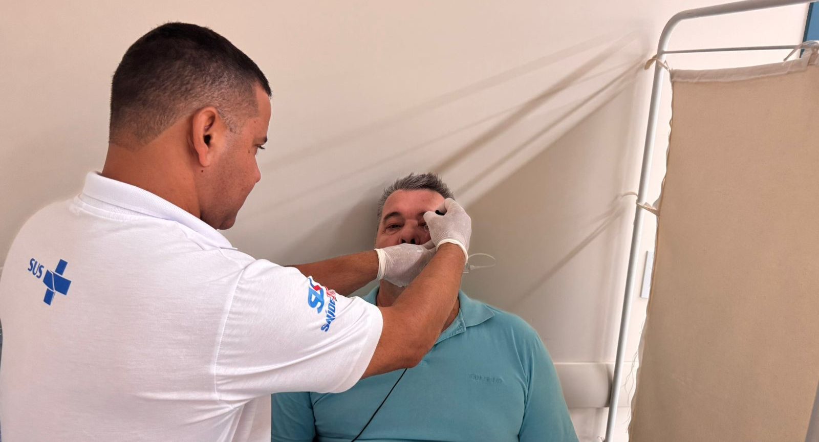 Projeto Olhar de Amor realiza 50 atendimentos diários e agenda cirurgias de catarata para junho