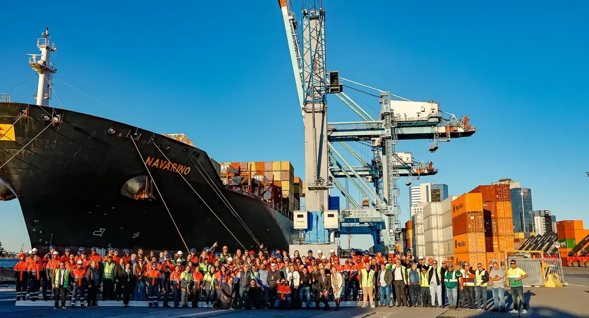 Lula defende inclusão social e crescimento econômico durante reativação do Porto de Itajaí