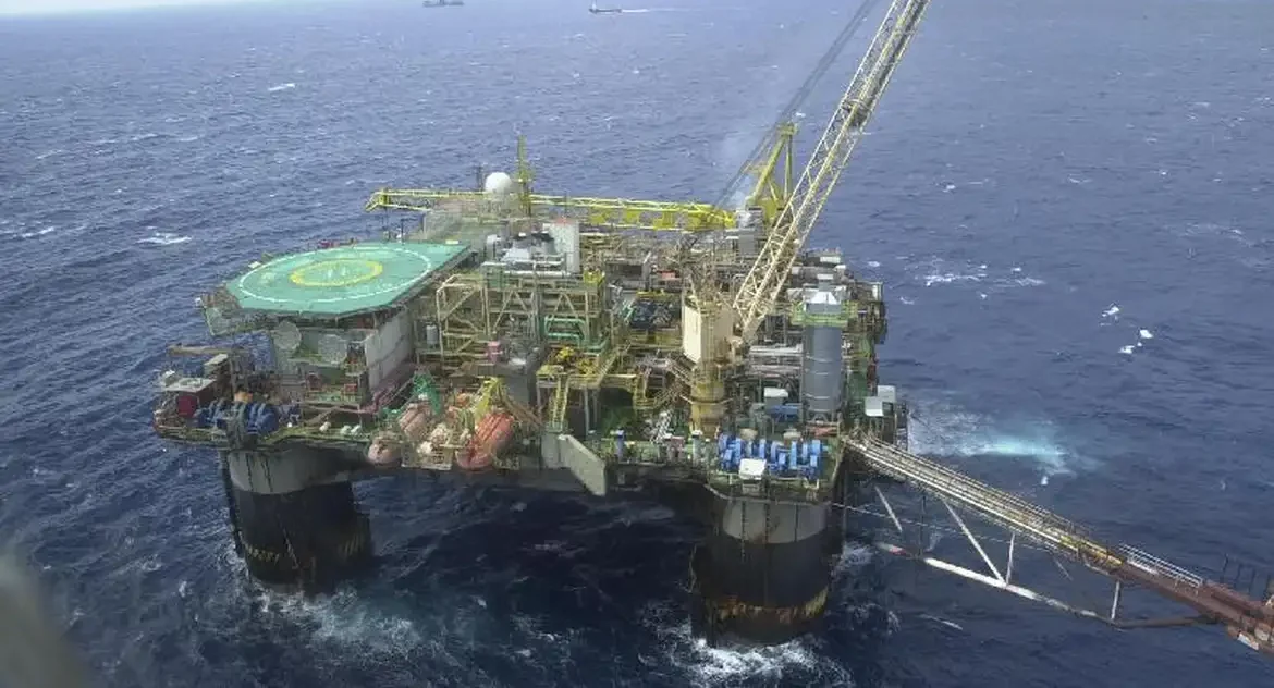 Petrobras mantém redução de 40% nas emissões de gases do efeito estufa e investe em descarbonização e energias limpas