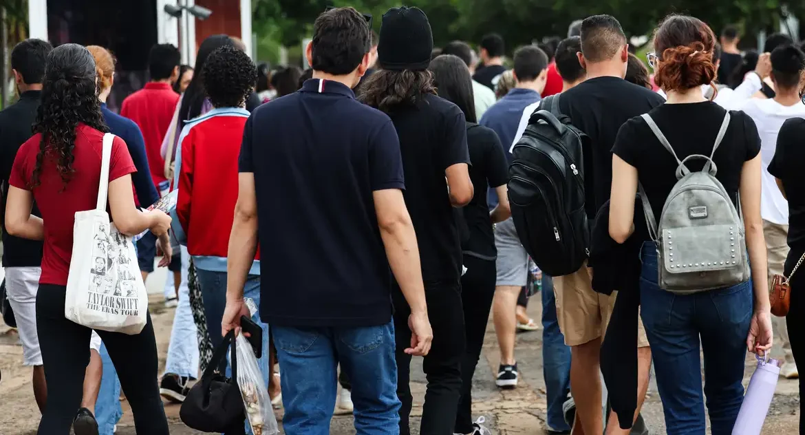 Inep divulga resultado de recursos sobre isenção e ausência no Enem 2025; inscrições começam dia 26 de maio