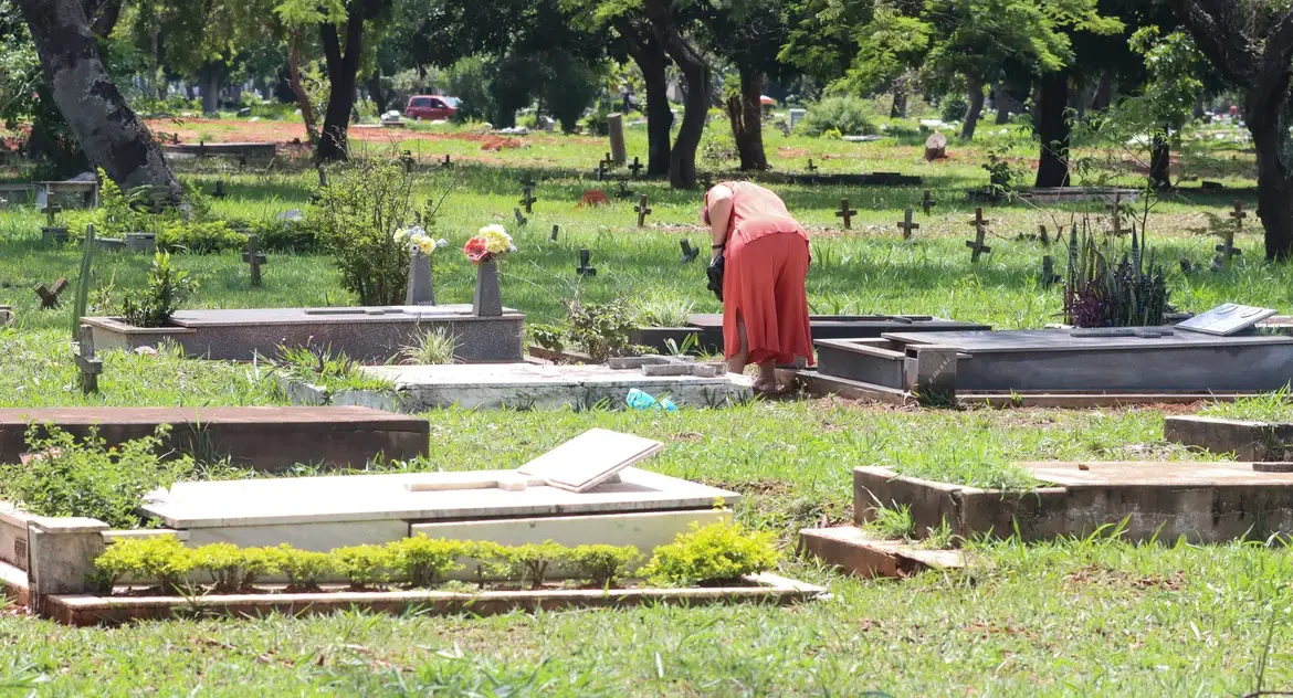 Brasil registra 45.747 homicídios em 2023, com queda na taxa de violência, aponta Atlas da Violência