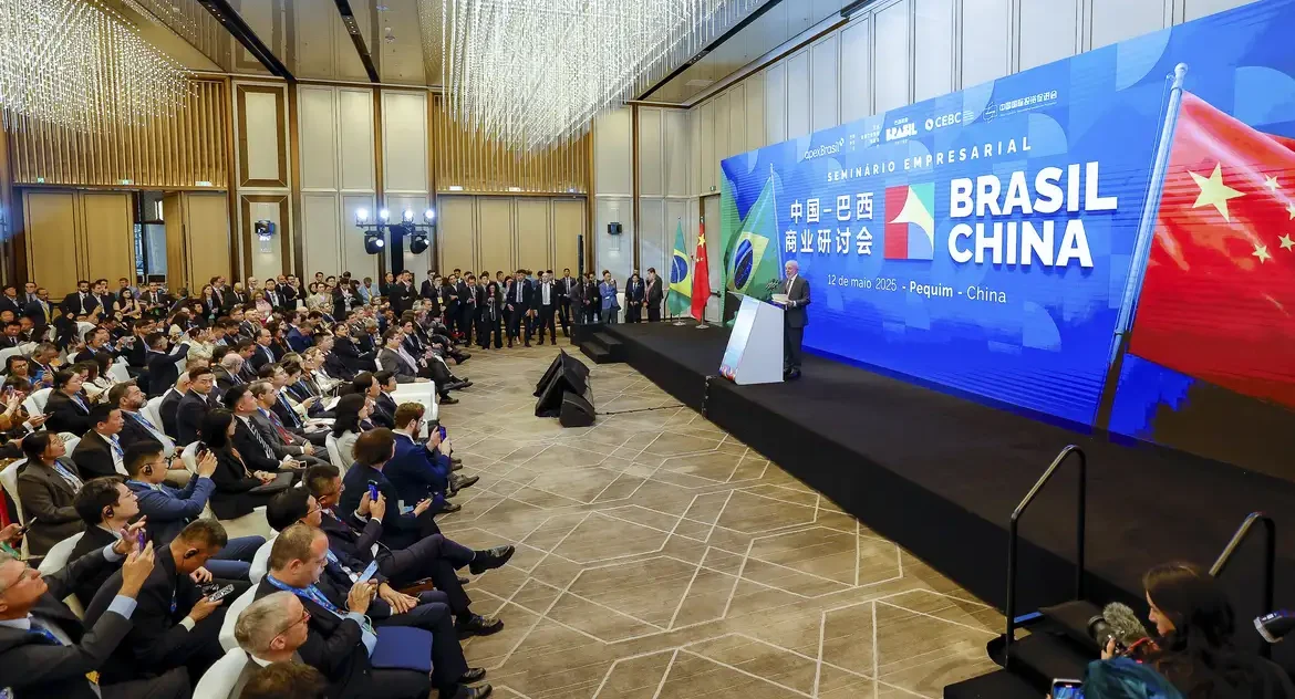 Cúpula China-Celac reforça aproximação da América Latina com a China em meio à disputa geopolítica com os EUA