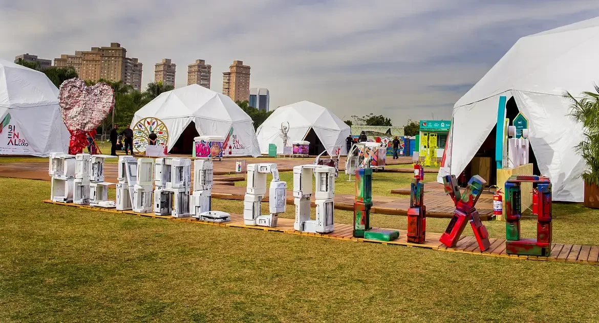 Bienal do Lixo 2025 começa em SP com arte sustentável e atividades gratuitas no Parque Villa Lobos