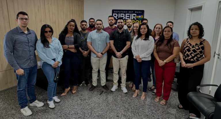 Aprovados no concurso da Polícia Civil de RO se encontram com deputado Ribeiro do Sinpol