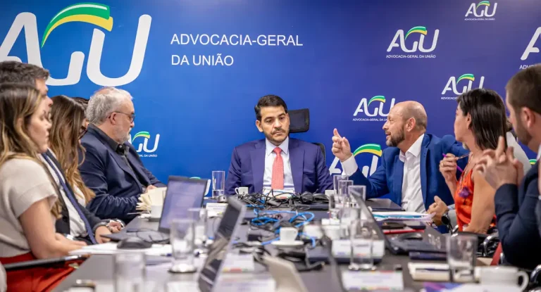 INSS cria plano para devolver valores a aposentados que sofreram fraudes