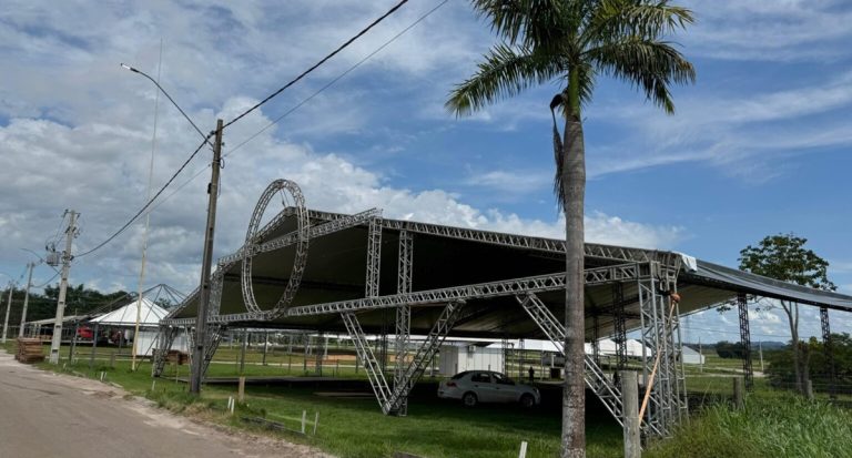 Começa a montagem dos estandes para a 12ª edição da Rondônia Rural Show Internacional, em Ji-Paraná - News Rondônia