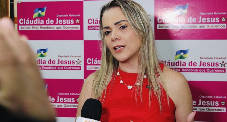 Com apoio da deputada Cláudia de Jesus, servidores da Emater garantem direito à licença-prêmio - News Rondônia