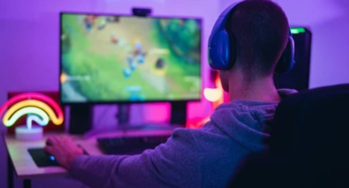 Vício em prazer imediato cria geração jovens dependentes de games e pornografia que não saem da casa dos pais