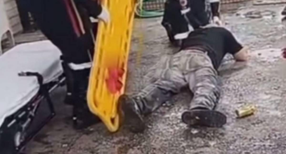 Homem é ferido com garrafada após bebedeira em posto